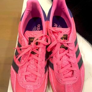 Adidas Gazelle pink suede sneakers size 9 worn once. Perfect condition